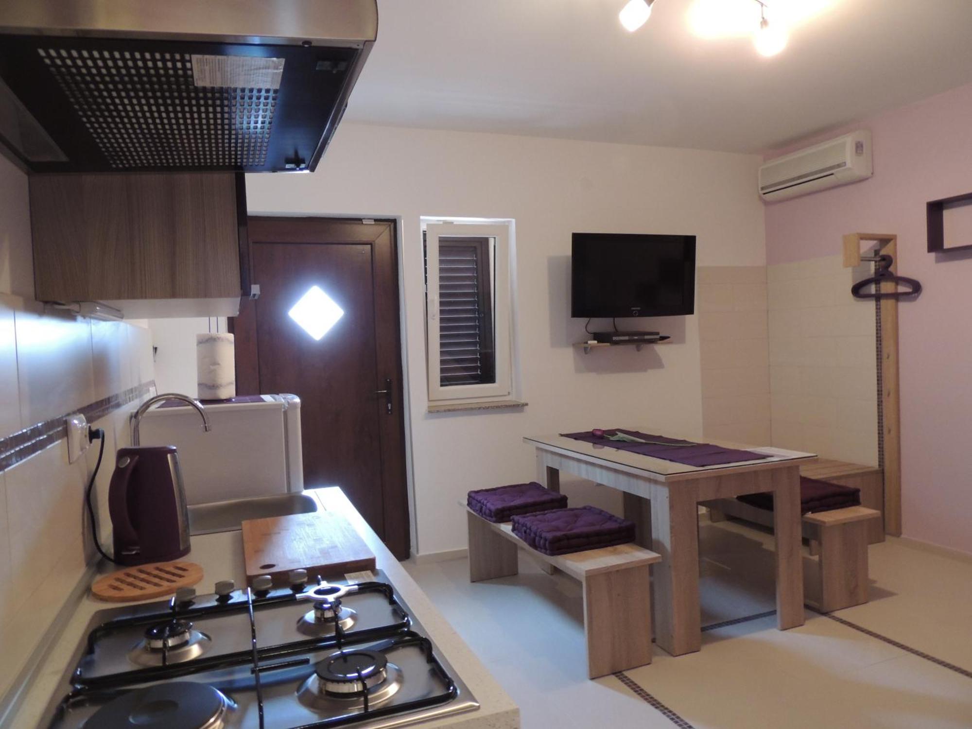 Apartments Denona Новаля Екстер'єр фото
