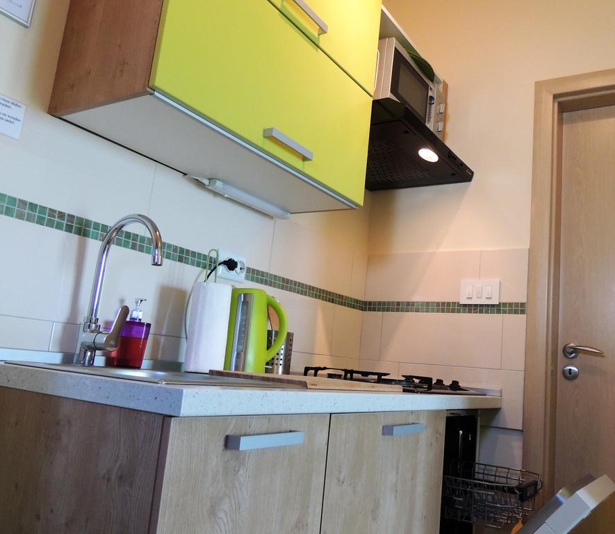 Apartments Denona Новаля Екстер'єр фото