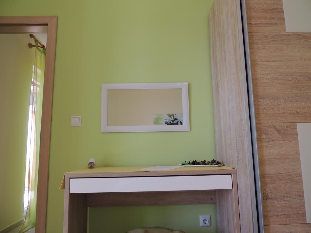 Apartments Denona Новаля Екстер'єр фото